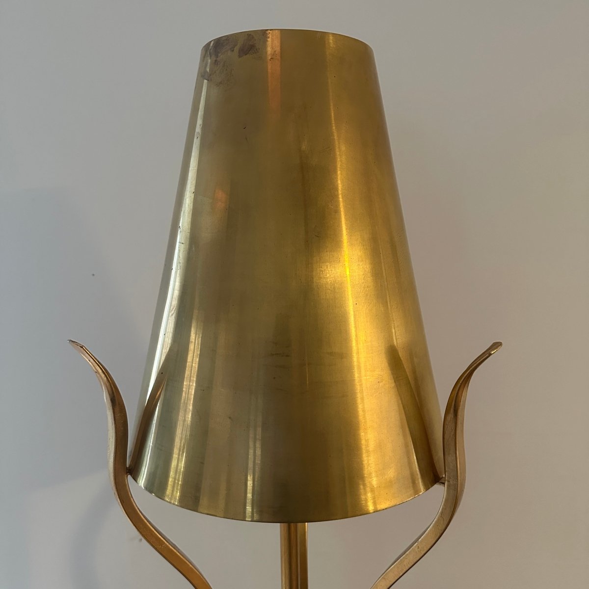 Gold Leaf & Brass Table Lamp - SpaceHavenHome