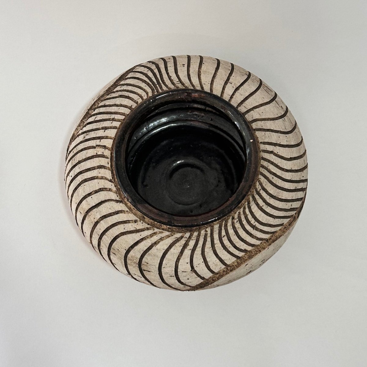 Japanese Stoneware Studio Pottery Vase - SpaceHavenHome